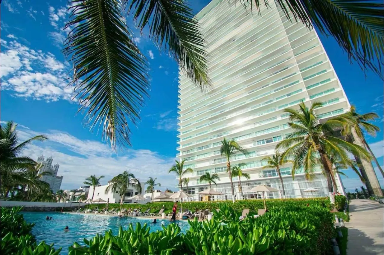 Peninsula Tower 4 Bedrooms Beachfront Sea View Mazatlán Μεξικό
